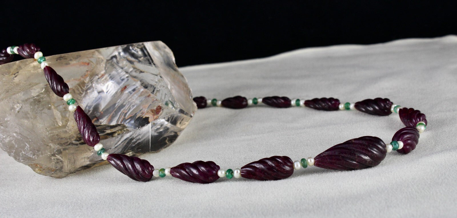 Certified Natural Ruby 257 Ct Carved Tear Drop Emerald Pearl Necklace For Women