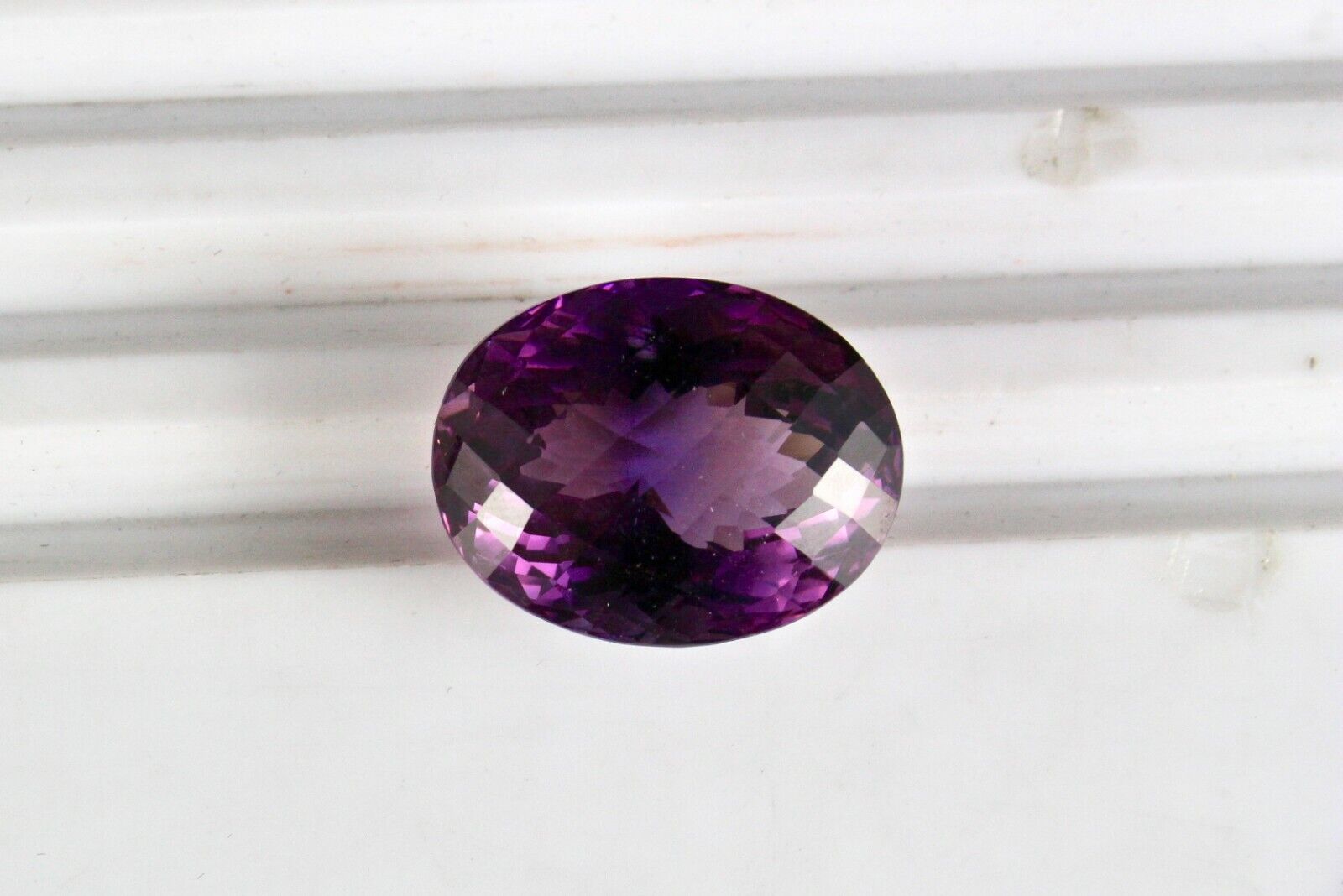 Big 25X20mm Natural Amethyst Oval Fine Cut 43.48 Ct Gemstone For Pendant Ring