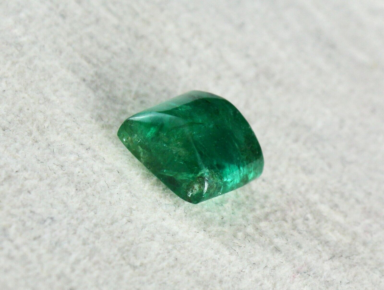 GTL CERTIFIED NATURAL ZAMBIA EMERALD CABOCHON 6.42 CTS GEMSTONE FOR RING PENDANT