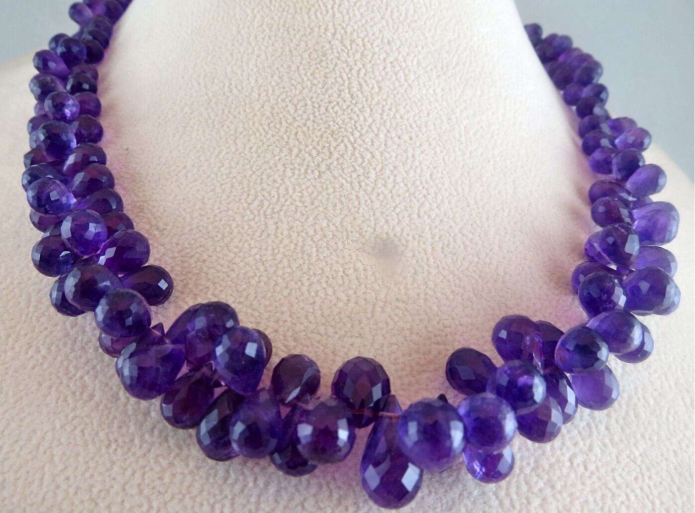 Natural Amethyst Teardrop Beaded 375 Ct Purple Gemstone Silver Party Necklace