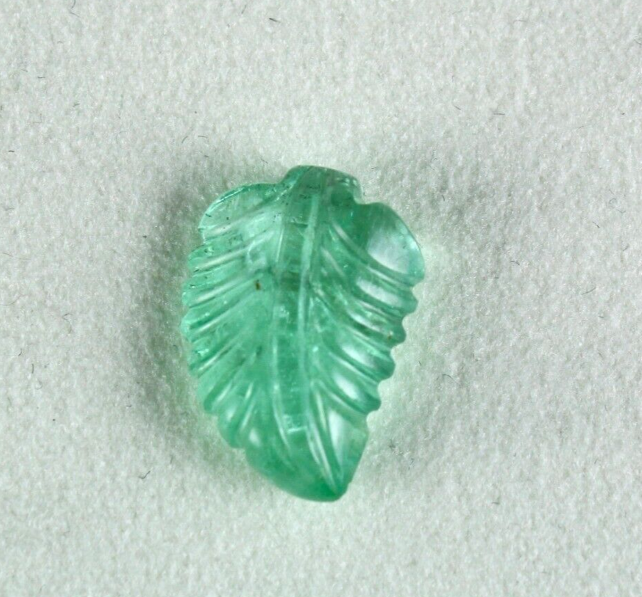 Certified Natural Colombia Emerald 6.10 Ct Carved Leaf Gemstone For Ring Pendant