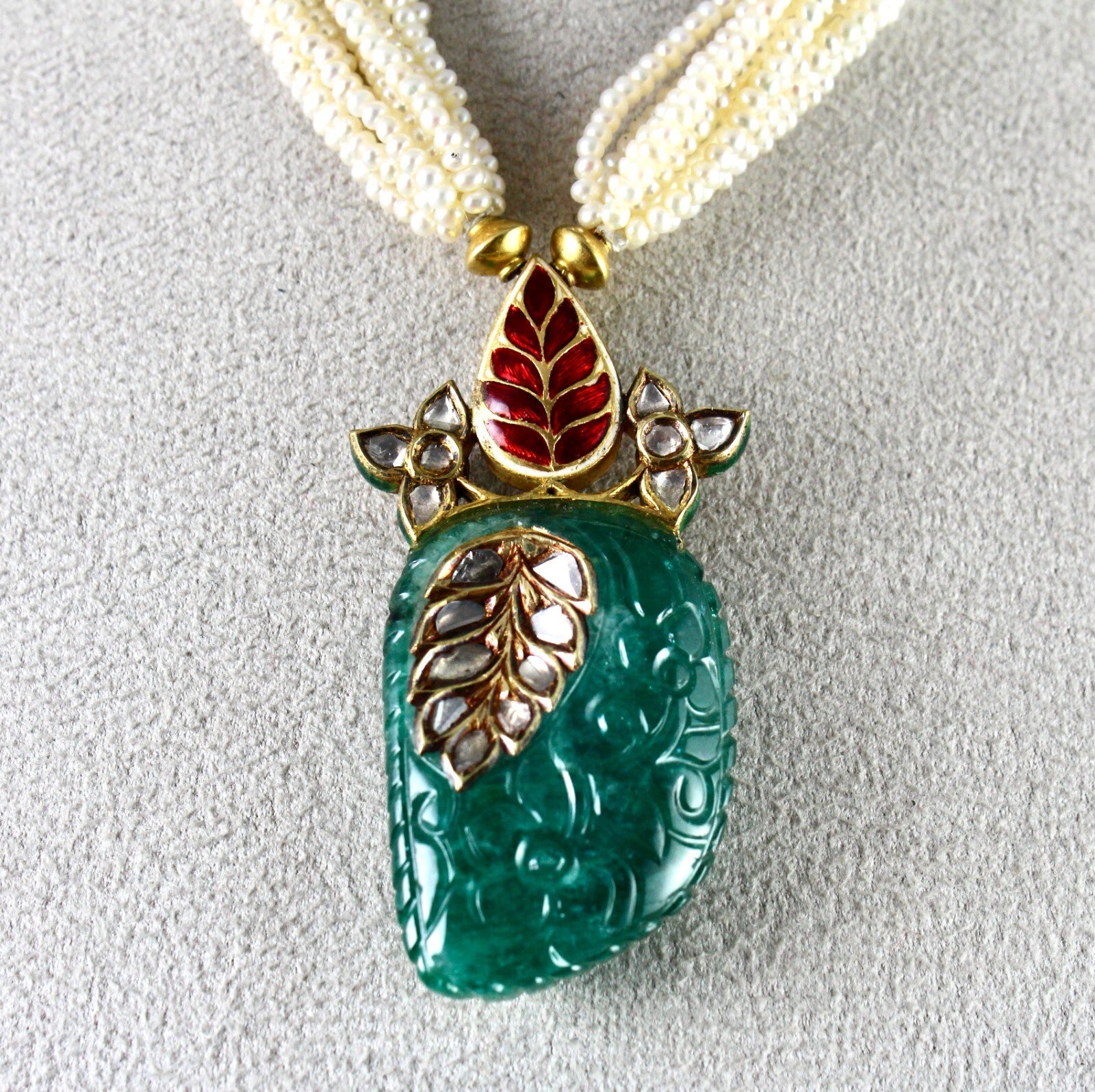 Certified Natural Zambia Emerald 10ct Natural Diamond Gold Jadau Necklace