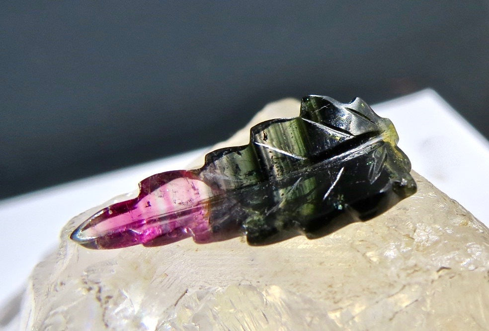 Natural Multi Colour Tourmaline 4.44ct Carved Leaf Gemstone For Designing
