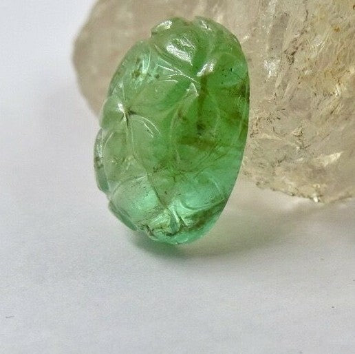 Certified Natural Emerald 12.75 Ct Oval Gemstone For Ring Pendant Vintage