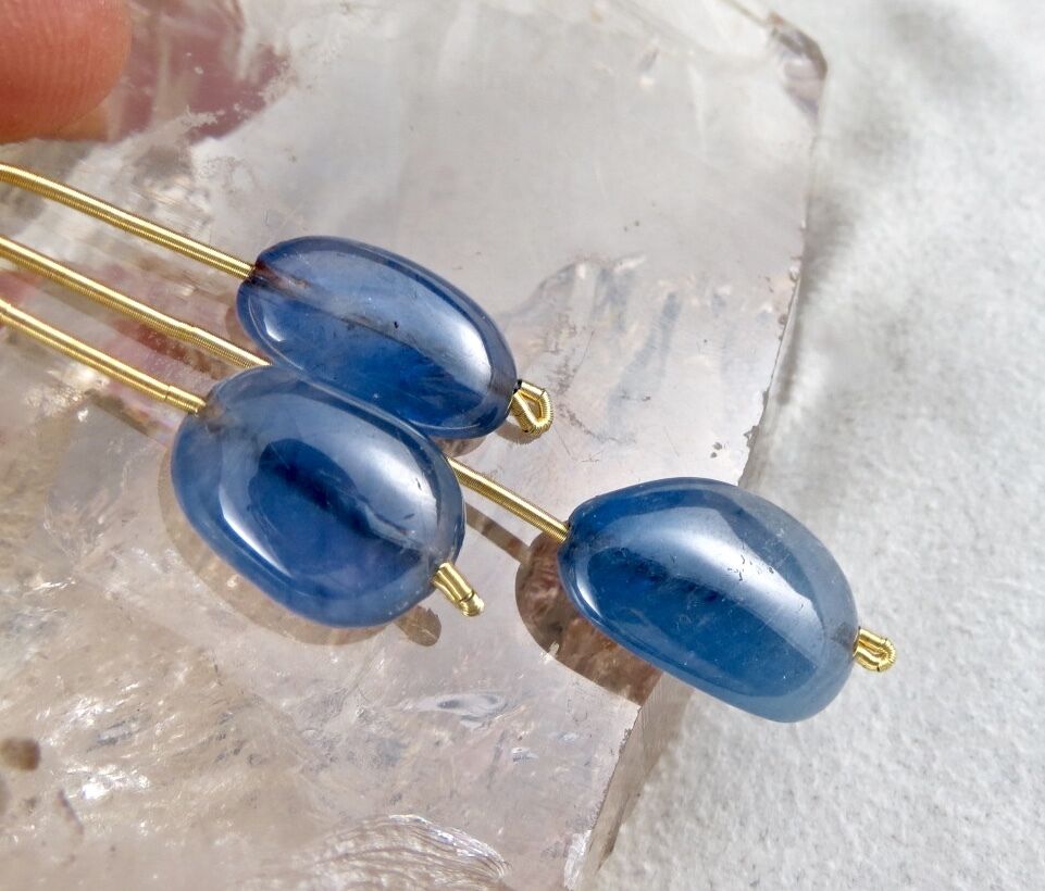 NATURAL UNHEATED BLUE SAPPHIRE BEADS CABOCHON 3 PCS 37 CARATS GEMSTONE HANGING