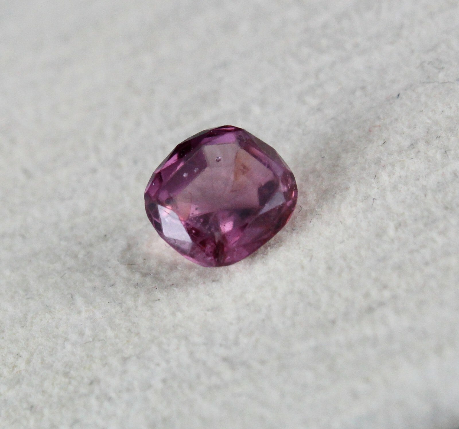 Certified Natural Antique Spinel Laladi 3.32ct Cushion Gemstone For Ring Pendant