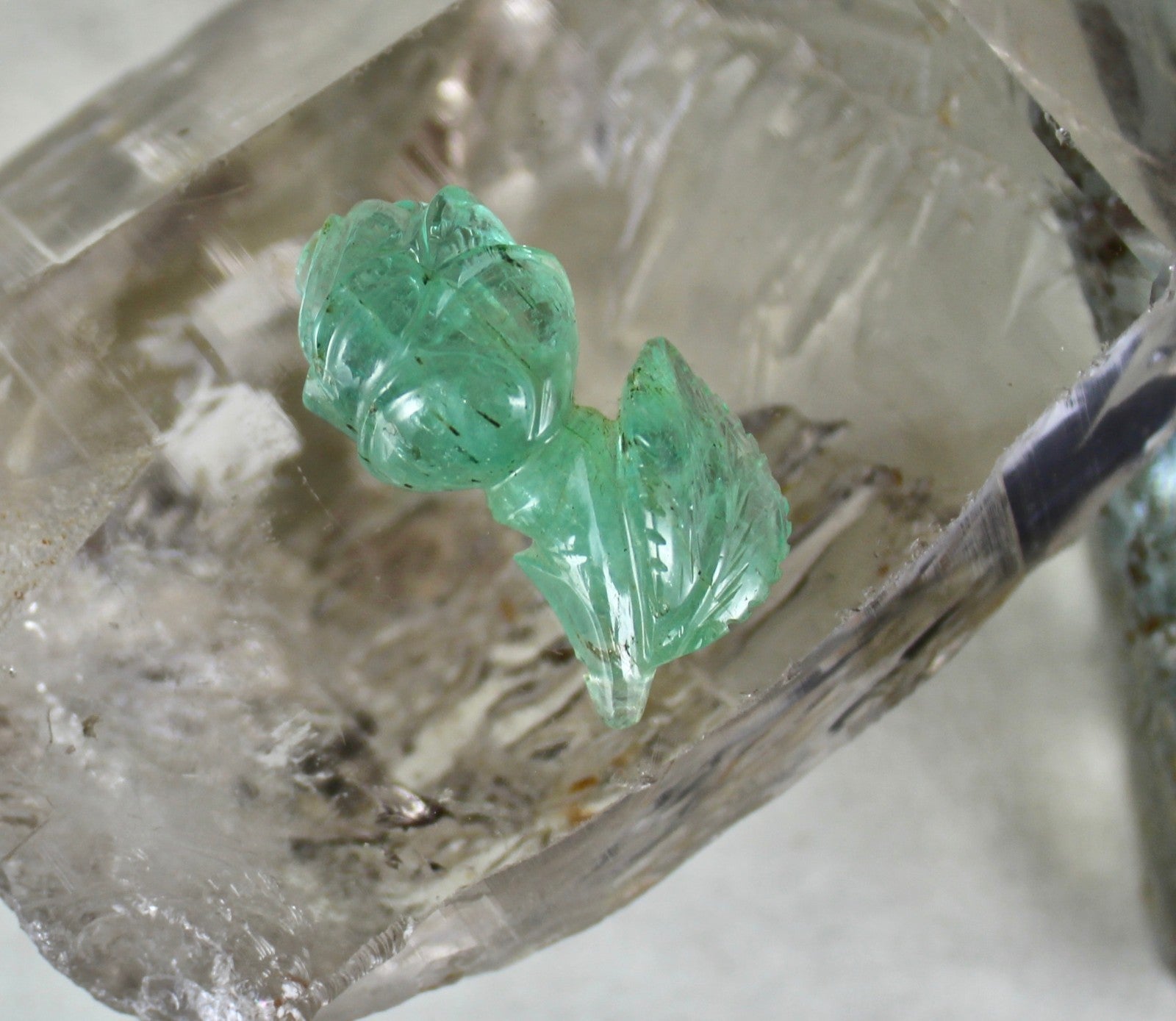 Certified Gtl Natural Colombian Emerald 49 Ct Carved Rose Loose Gemstone