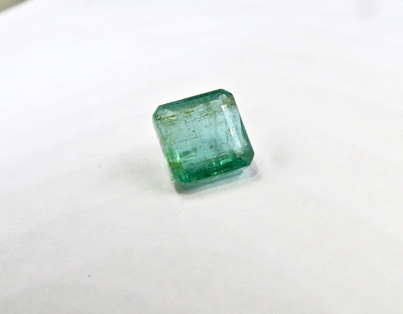 Vintage Natural Emerald 4.23 Ct Square Cut Gemstone For Ring Pendant