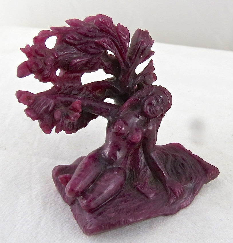 57x49mm Natural African Ruby Lady Figure 428ct Gemstone Statue Home Decor