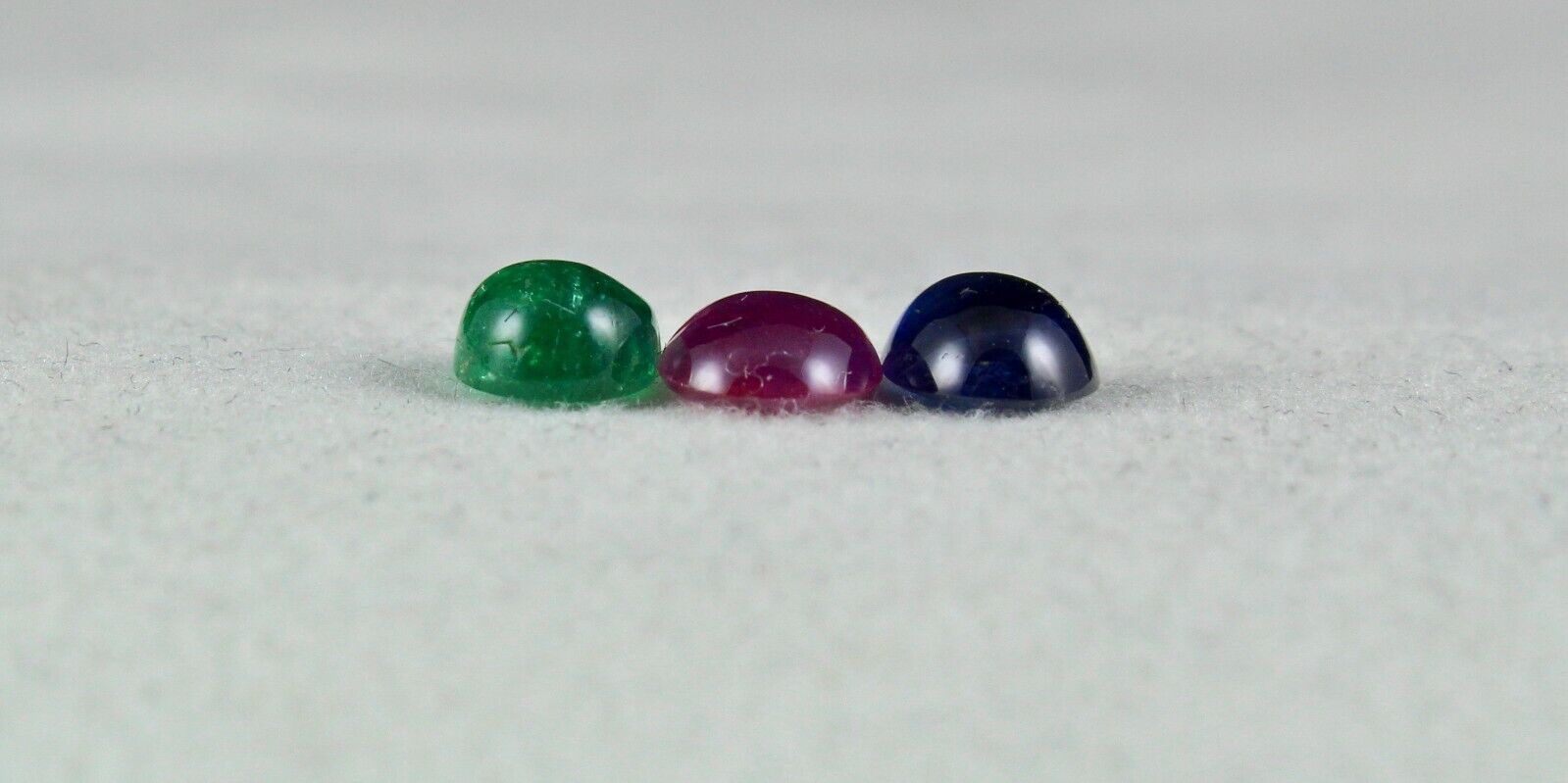 NATURAL RUBIES EMERALD BLUE SAPPHIRE CABOCHON OVAL 3 PCS 3.13 CARATS GEMSTONE