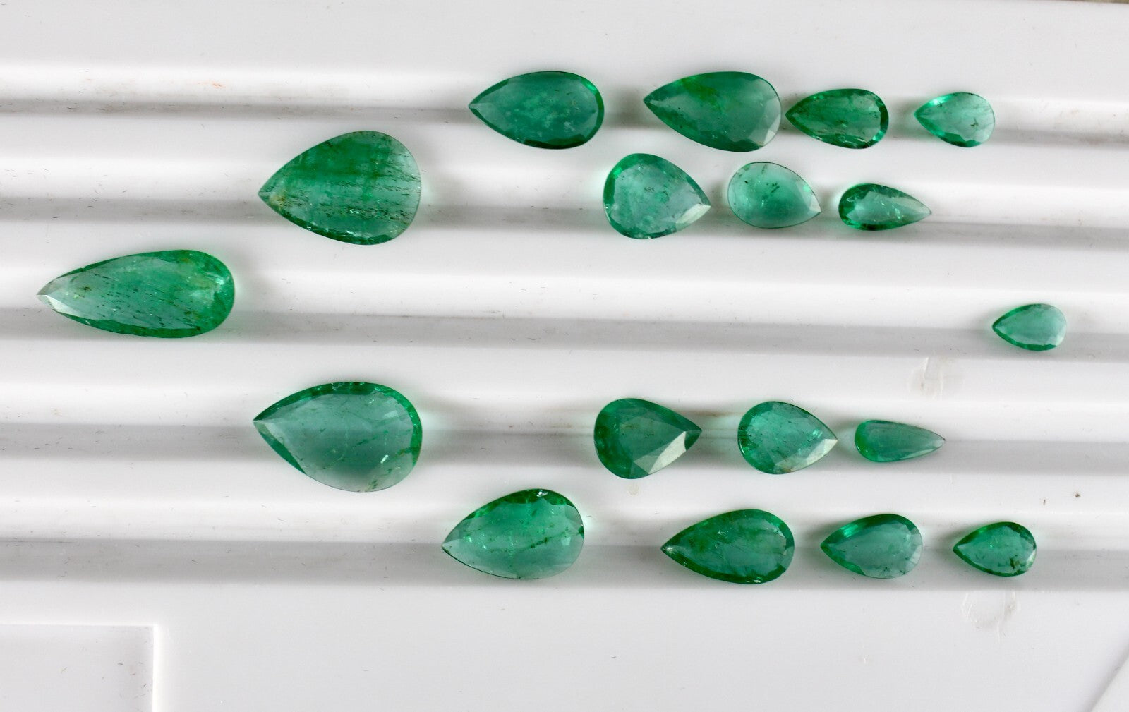 Certified Natural Zambia Emerald 31.77 Ct Pear Cut Loose Gemstone Ring Set