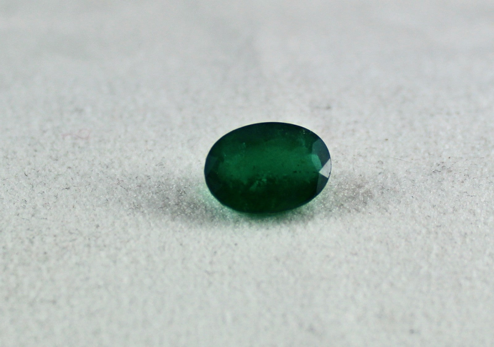 Certified Natural Emerald 7.19 Ct Oval Cut Loose Gemstone Ring Pendant Design