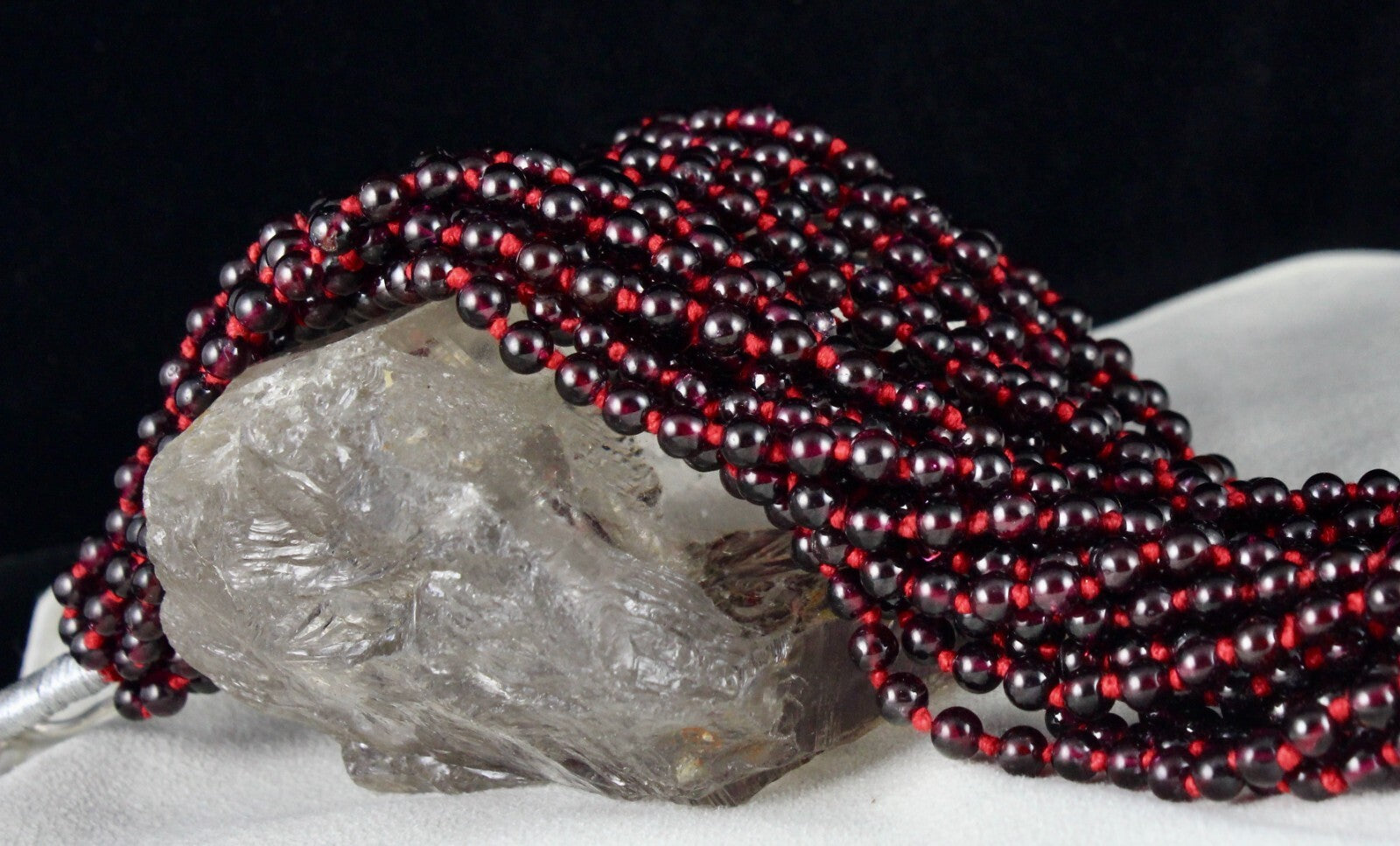 Natural Red Garnet Beads 2043 Ct Round Knotted 15 Line Gemstone Necklace