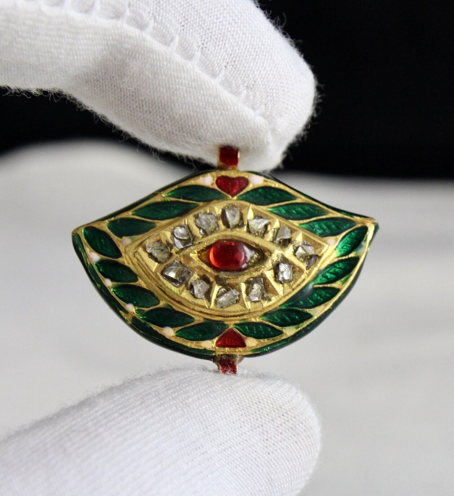 Vintage Green Red Jadau Natural Diamond Indian 22k Kundan Meena Gold Pendant