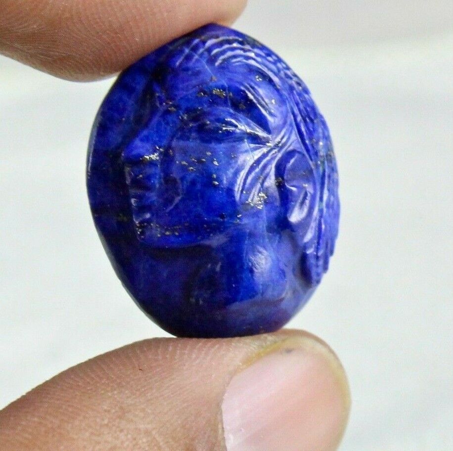 NATURAL LAPIS LAZULI CARVED QUEEN 24 MM 28.77 CTS GEMSTONE FOR DESIGNING PENDANT