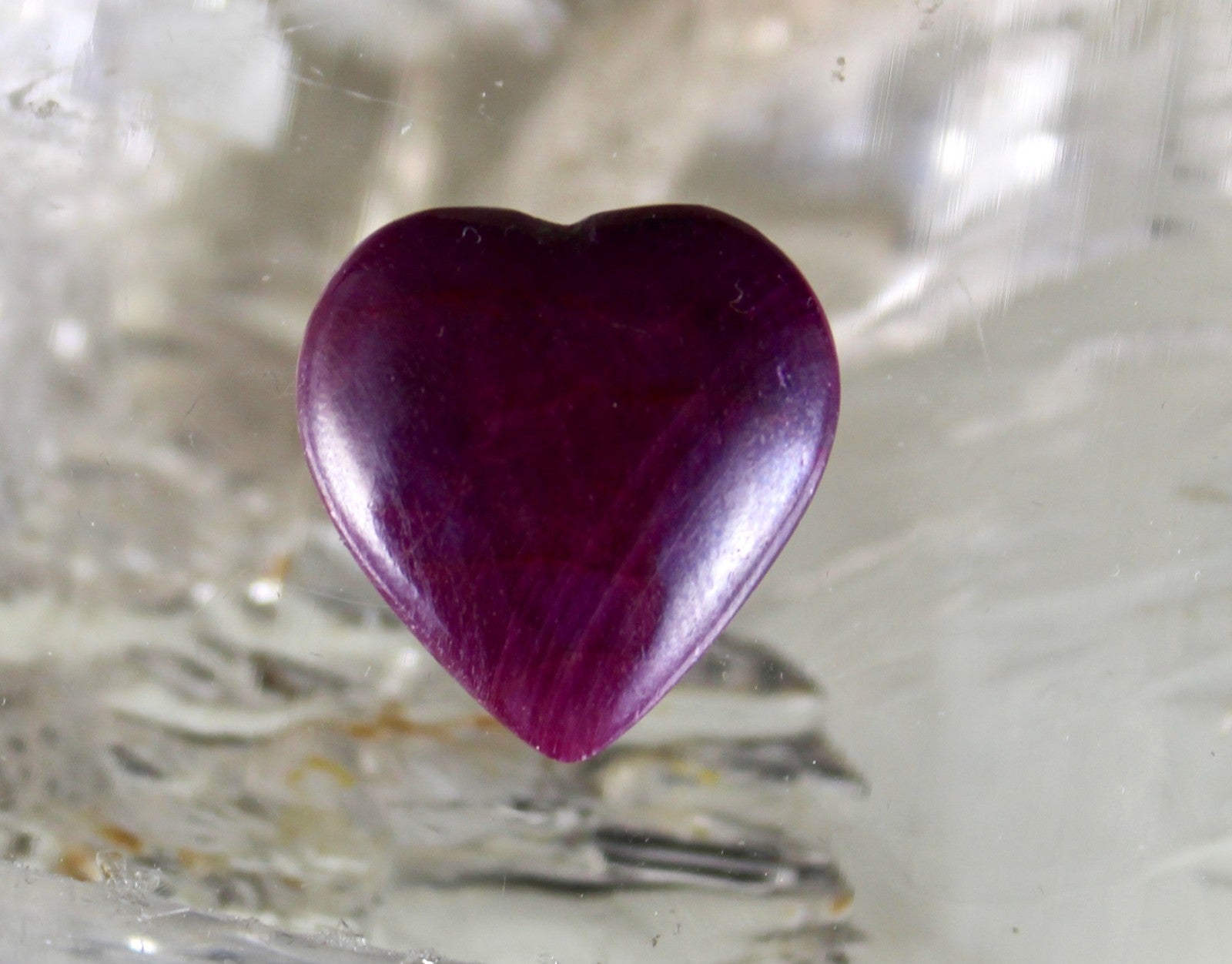 Natural Ruby Heart Cabochon Gemstone 28.68ct 22x21mm Ring Pendant For Women