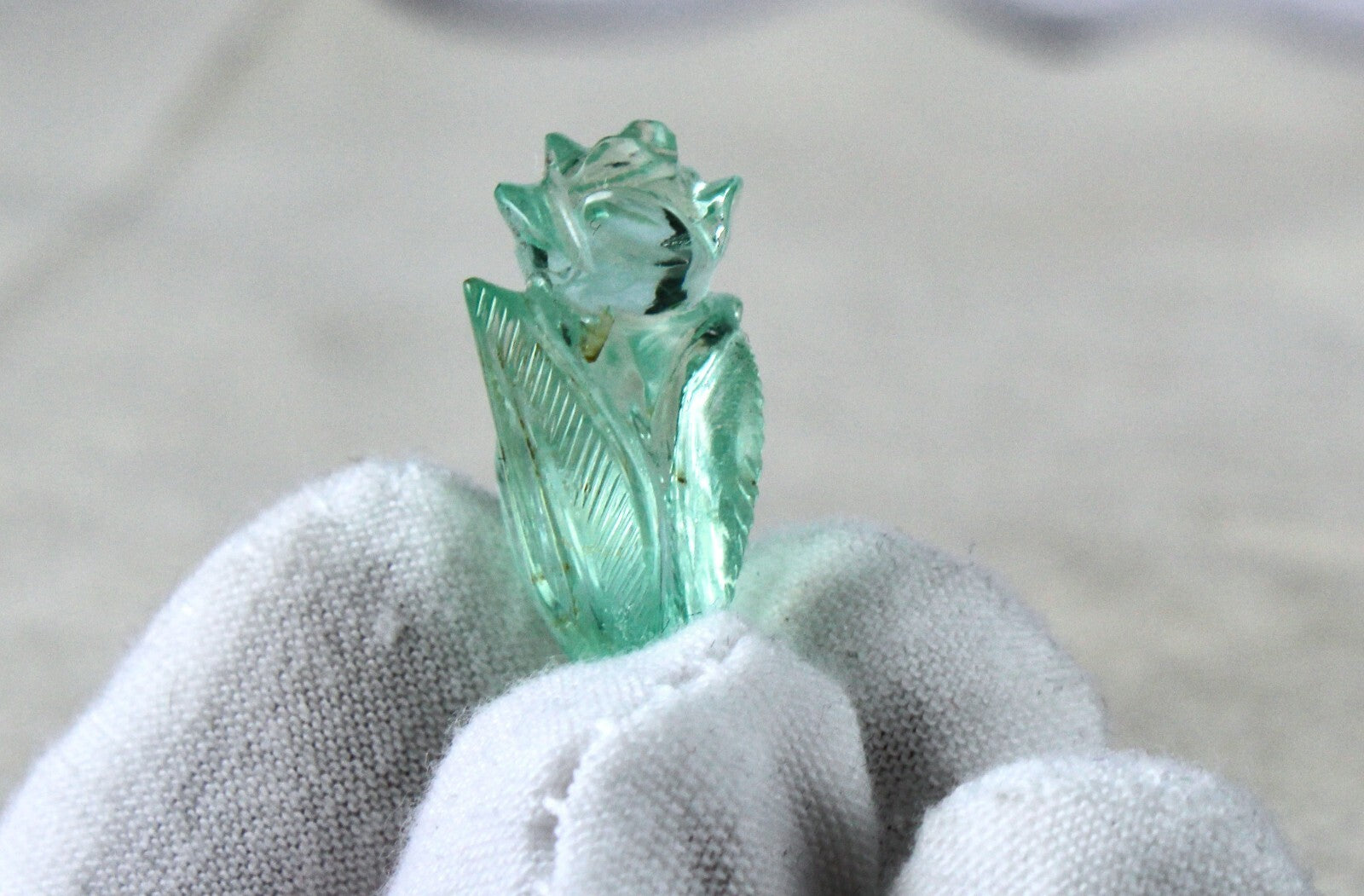 Certified Natural Colombian Emerald Carved Leaves 19.73 Ct Gemstone Pendant