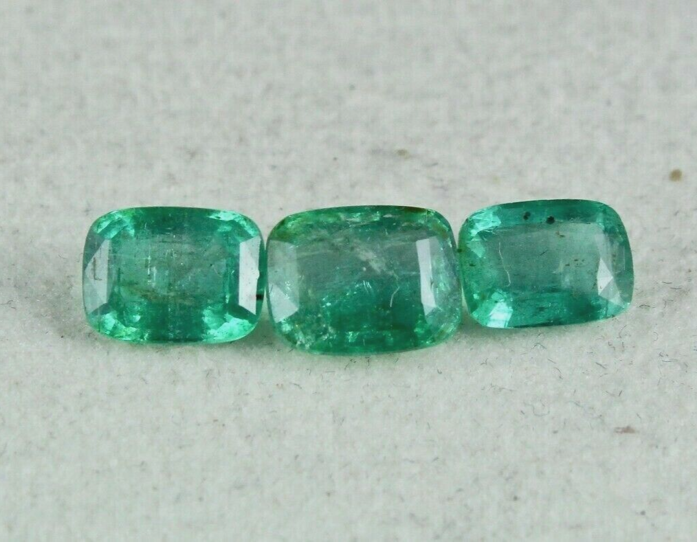 Certified Natural Zambian Emerald Cushion Cut 4.17ct Gemstones, 3 Pcs For Design