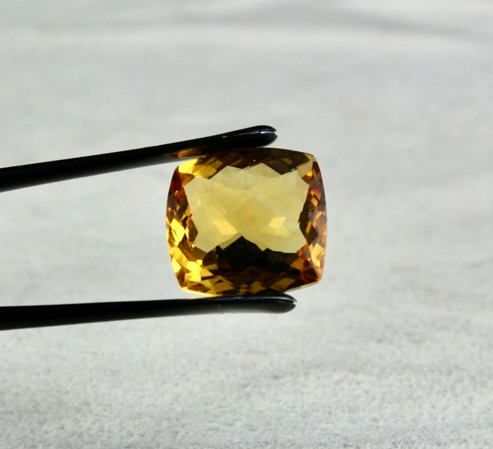 NATURAL CITRINE GOLDEN TOPAZ CUSHION CUT 15X14MM 10.66 CARATS GEMSTONE PENDANT