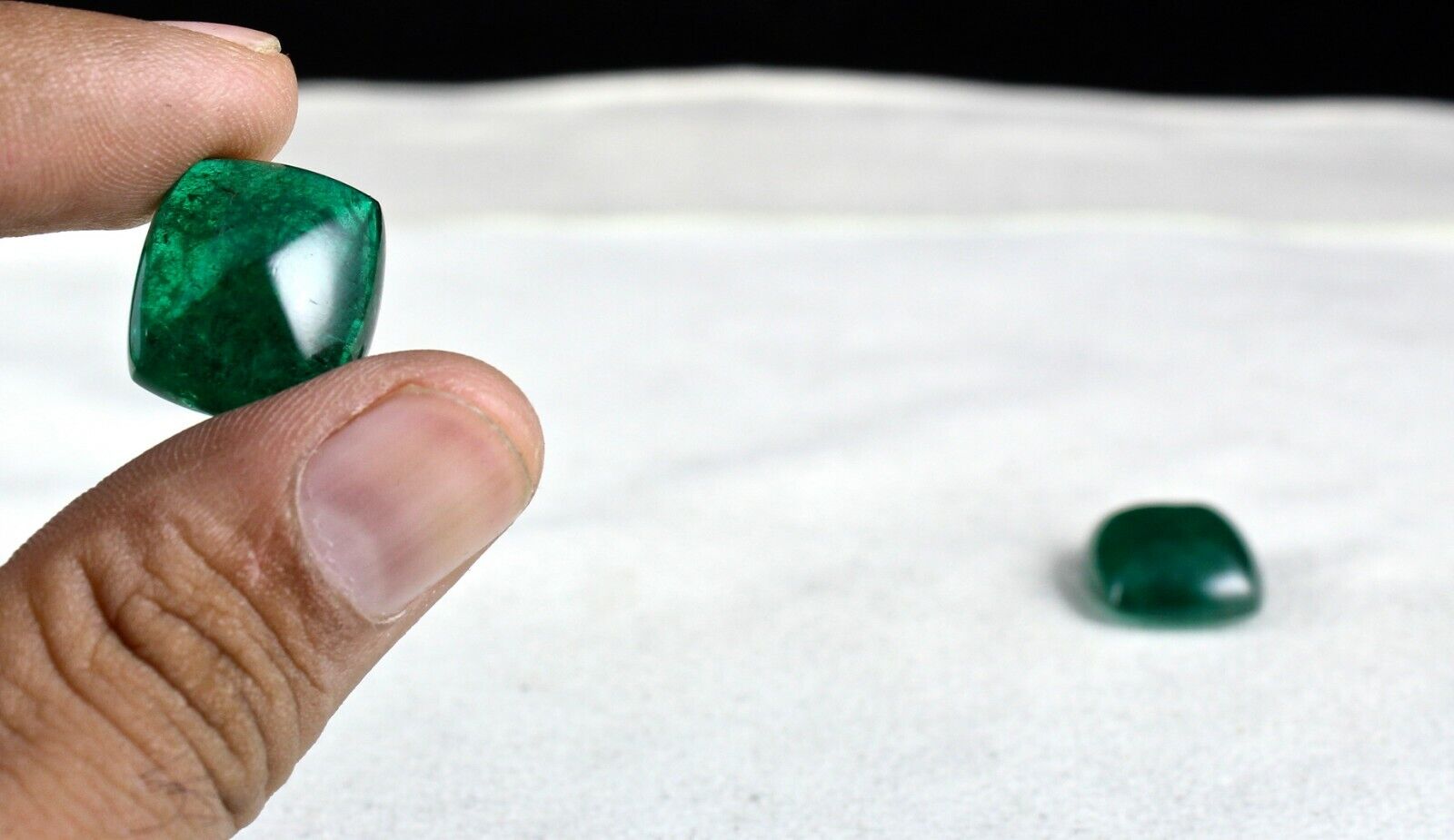 18X16 MM NATURAL ZAMBIAN EMERALD SUGARLOAF CABOCHON 44.51 CARAT GEMSTONE EARRING