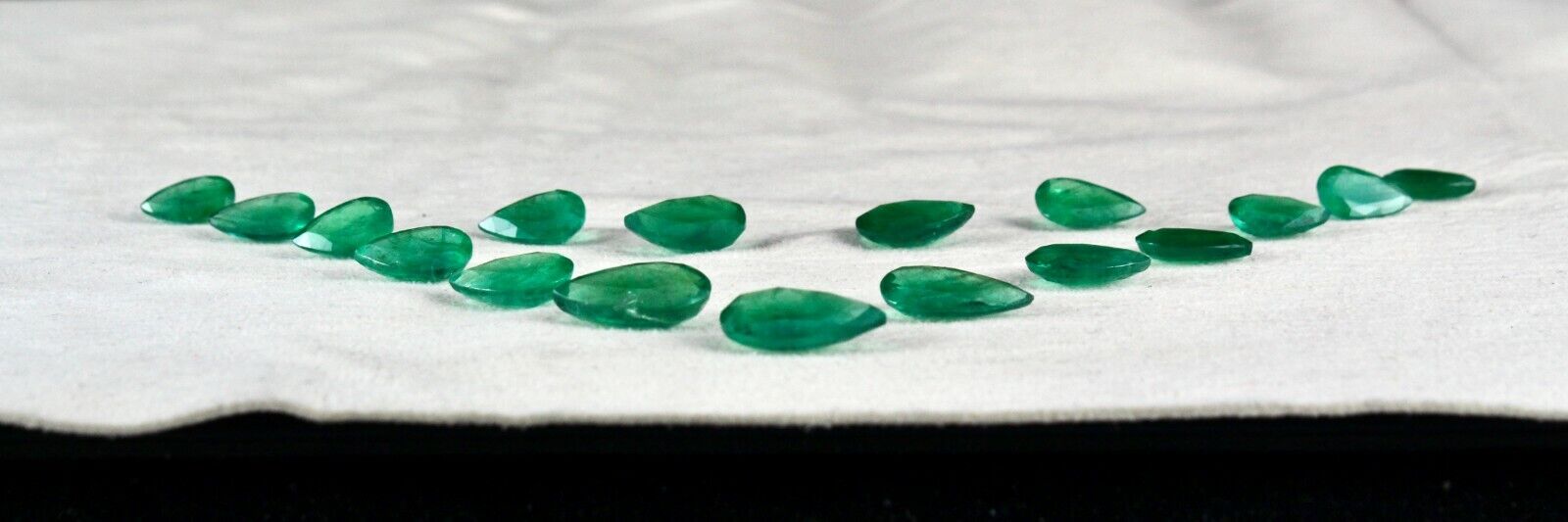 Natural Zambian Emerald Pear Cut 17 Pcs 56.48 Carats Gemstone Designing Necklace