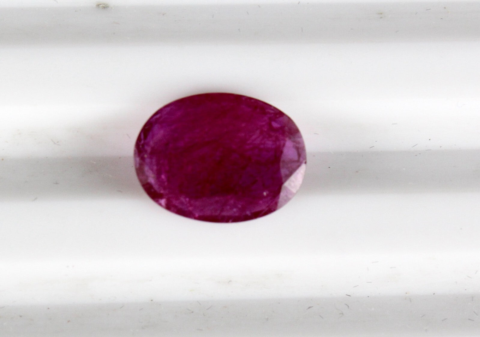 Certified Natural Ruby 3.57 Ct Oval Mozambique Noheat Stone For Ring Pendant