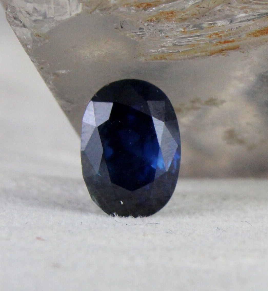 Natural Unheated Blue Sapphire Oval Cut 6.91 Ct Gemstone Designing Ring Pendant