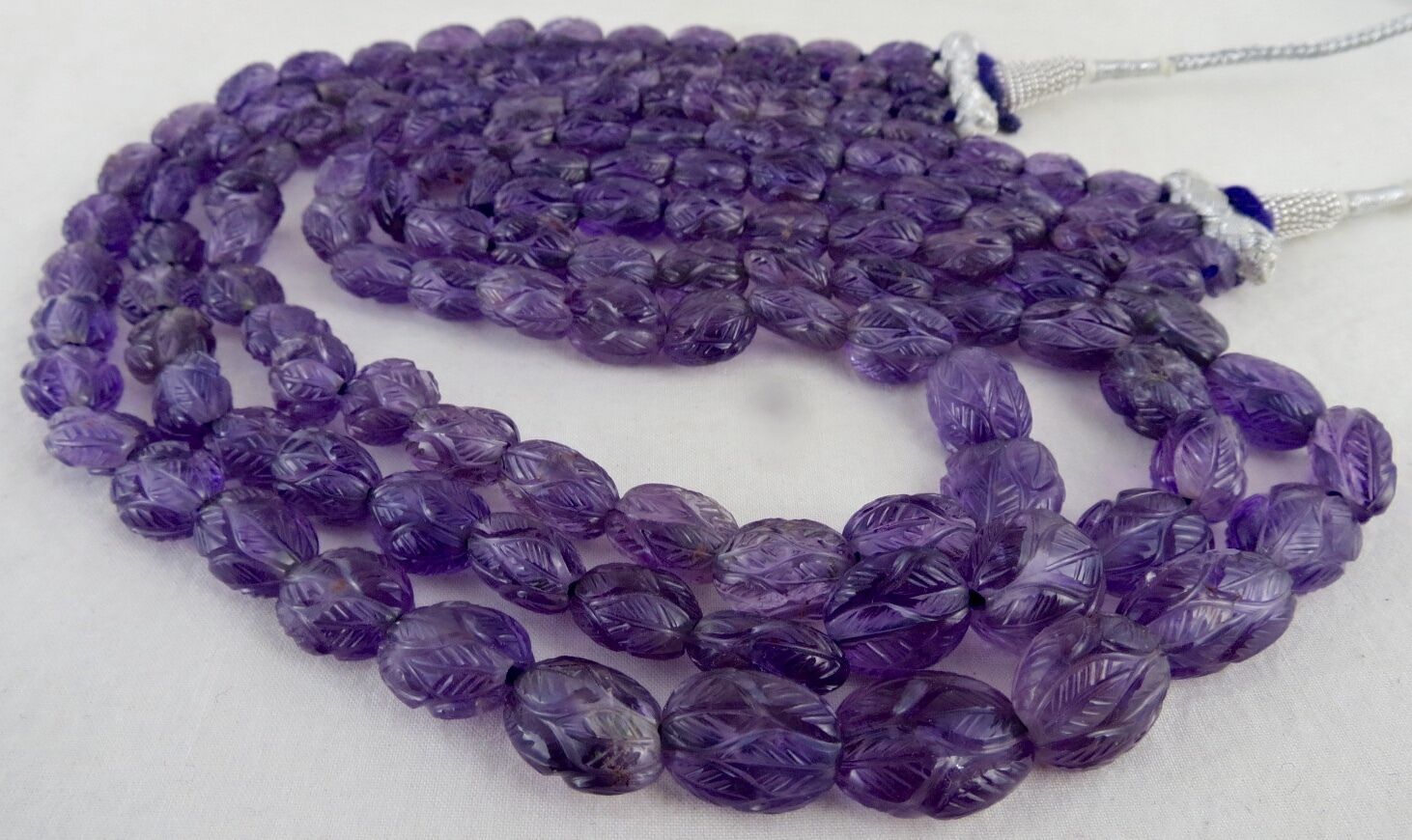 NATURAL AMETHYST BEADS CARVED CABOCHON 3 LINE 564 CARATS GEMSTONE NECKLACE 