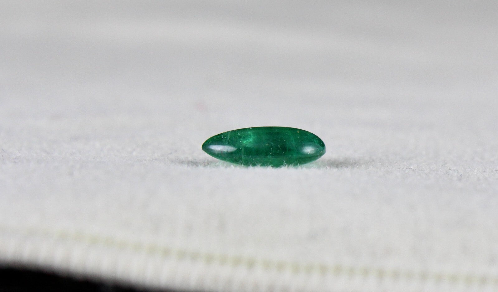 Natural Zambia Pear Emerald Cabochon 1.88 Ct Loose Gemstone For Ring Pendant