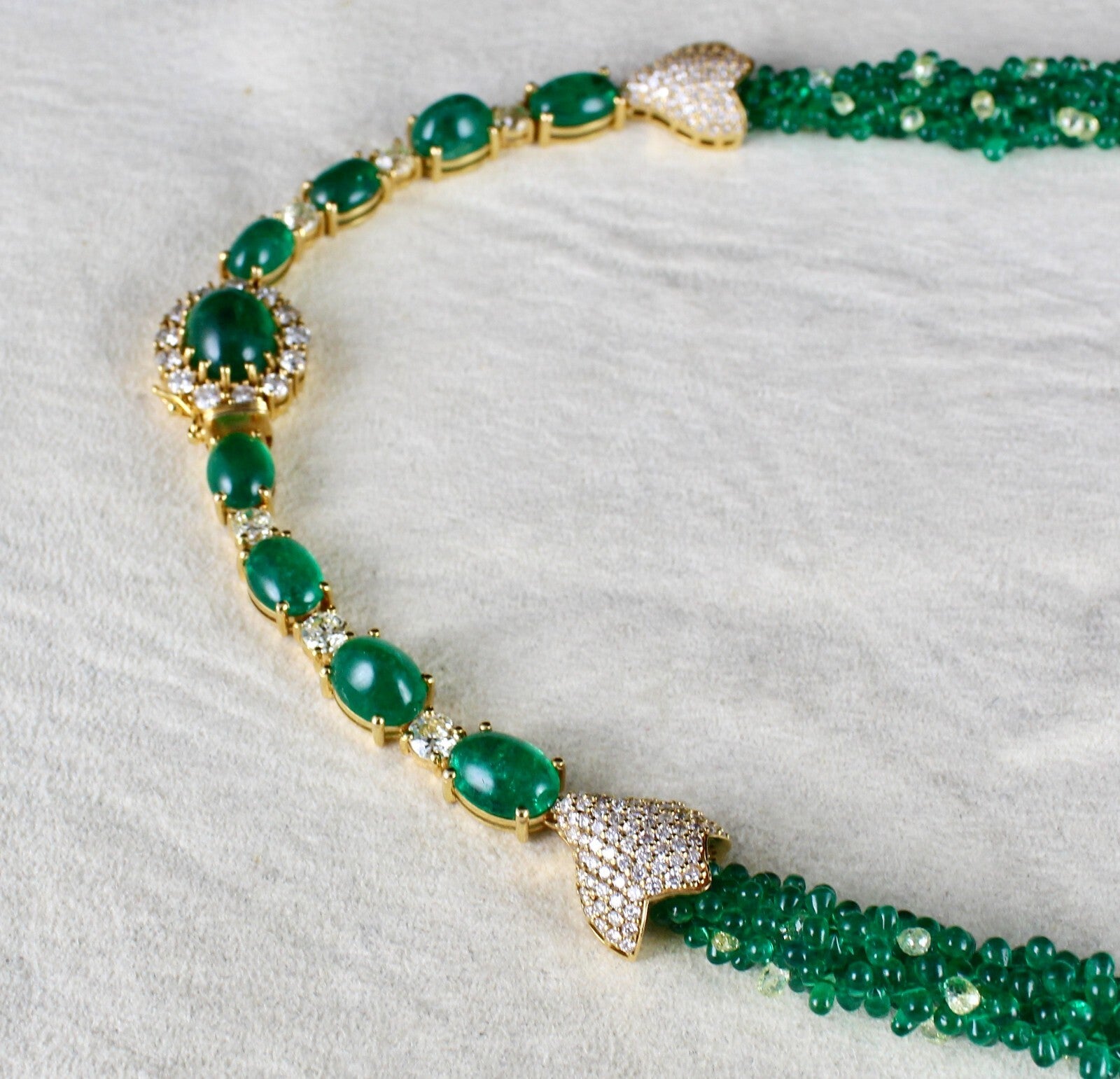 Certified 18k Gold Natural Zambian Emerald 306.7ct Diamond Necklace For Wedding