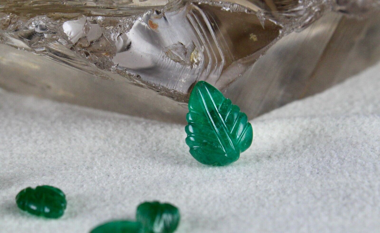 NATURAL EMERALD CARVED LEAVES LOT 49 PC 61.25 CT LOOSE GEMSTONE DESIGNING JEWELS