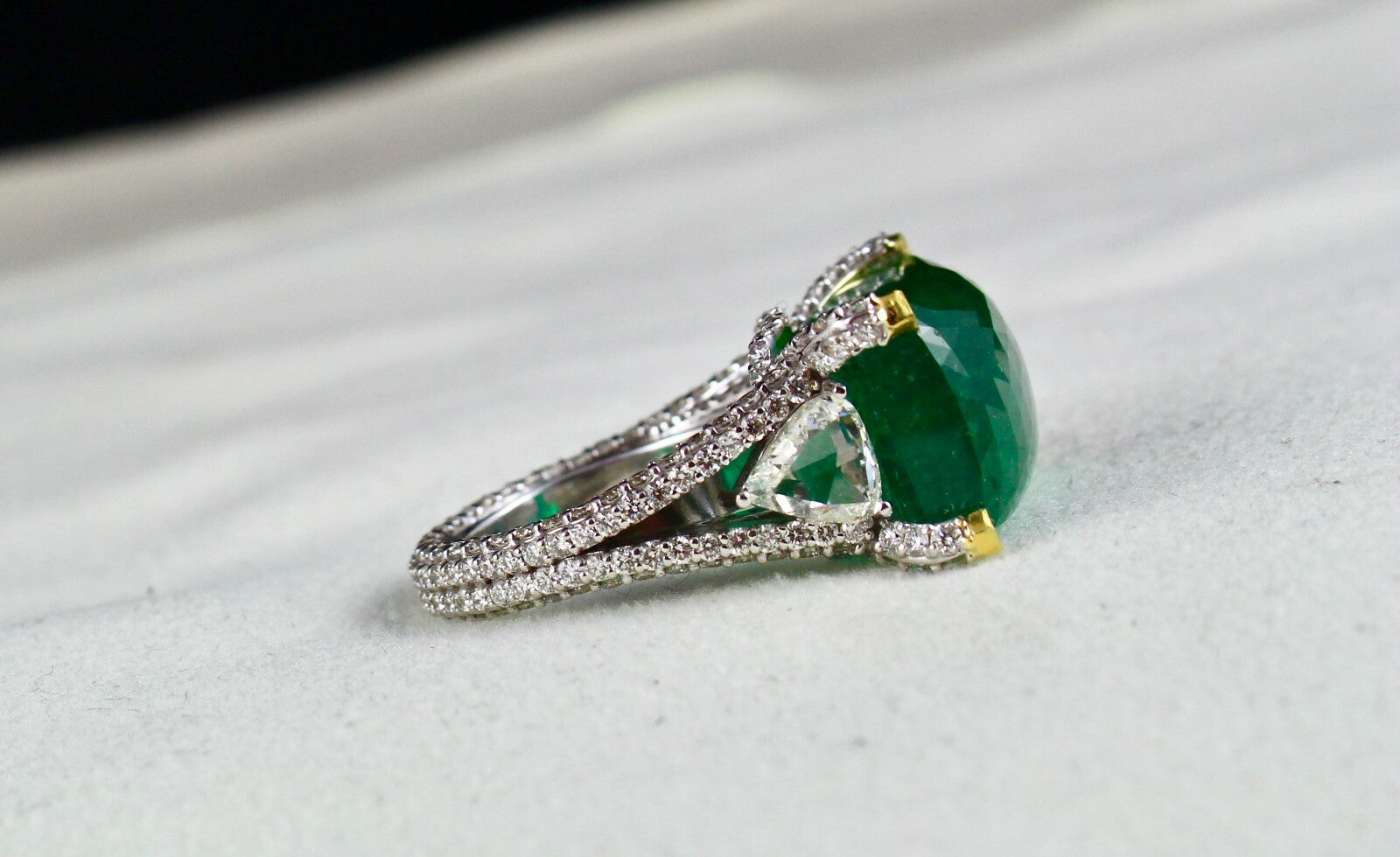Certified Natural Emerald 23 Ct Rosecut Natural Diamond 18k Gold Important Ring
