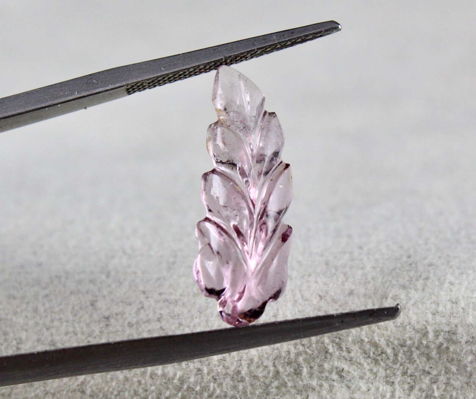 NATURAL PINK TOURMALINE CARVED LEAF 4.78 CT GEMSTONE FOR DESIGNING PENDANT RING