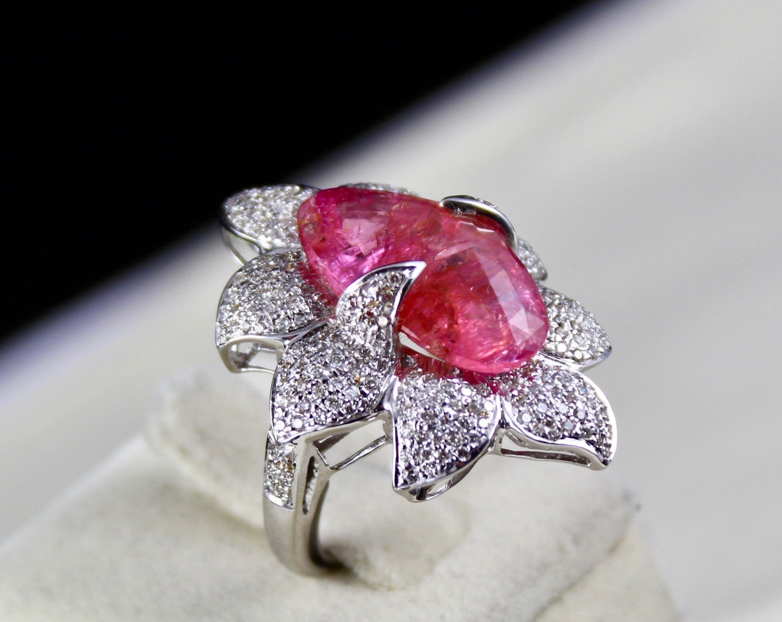 Natural Burma Ruby 12.11 Ct Cabochon Diamond Pavé Ring 18k White Gold For Women