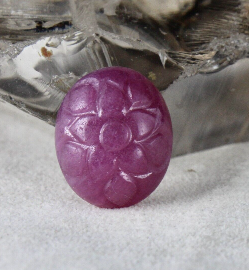 Certified Natural Ruby Carved Oval 22.40ct Loose Gemstone For Pendant Ring