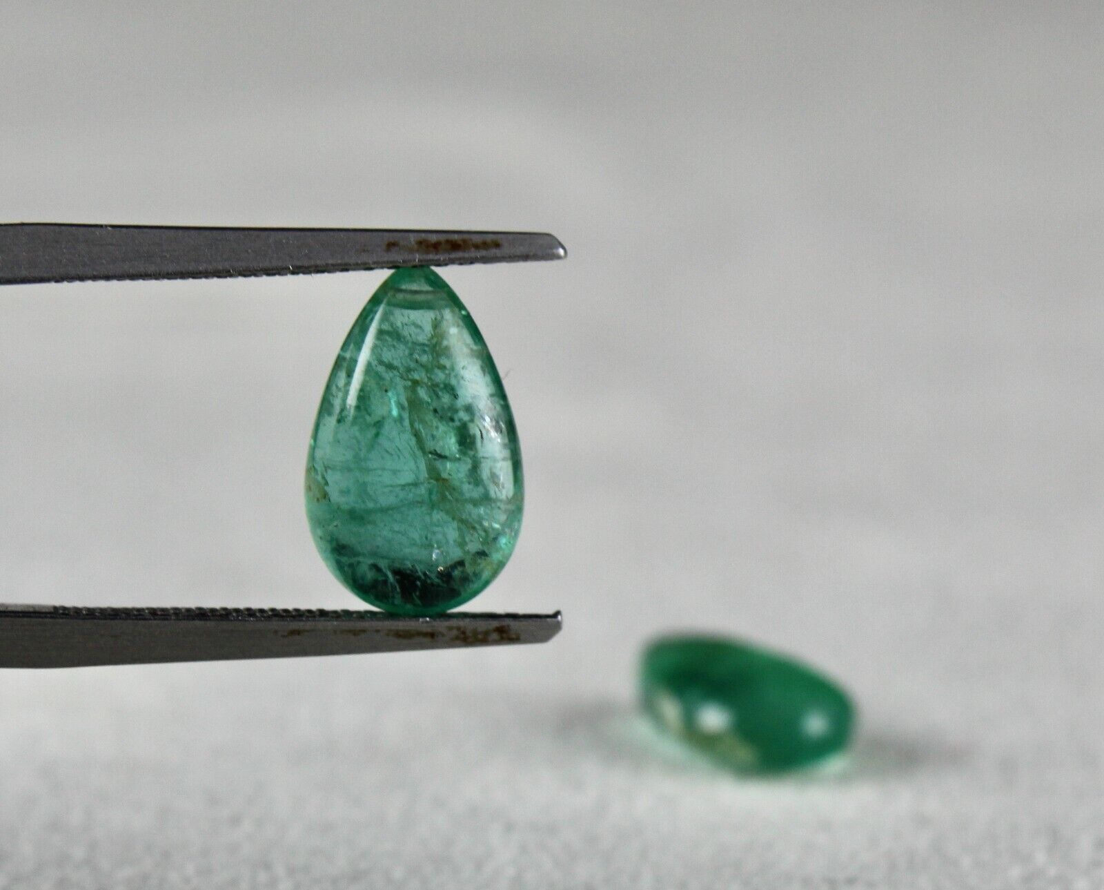 Natural Emerald Pair Teardrop 6.37 Ct Hanging Drilled Gemstone Earring Designing