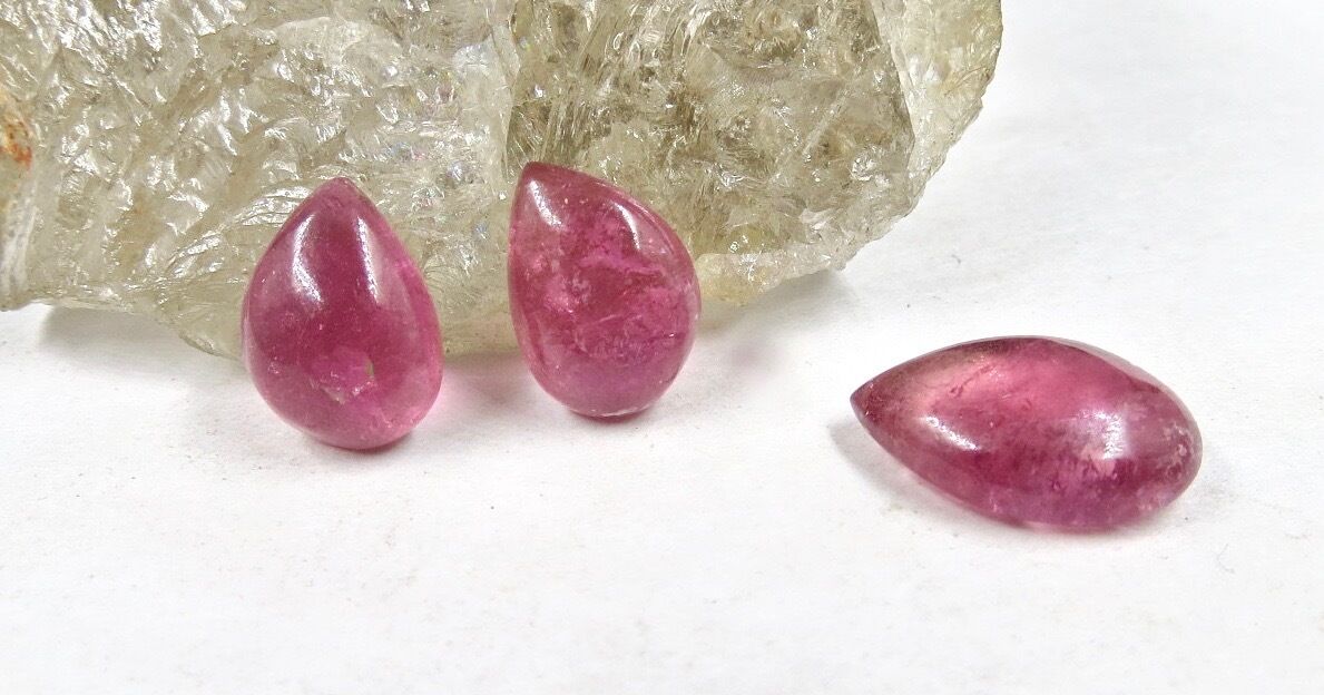 NATURAL TOURMALINE RUBELLITE CABOCHON PEAR 3 PCS 22.10 CTS GEMSTONE DESIGNER SET