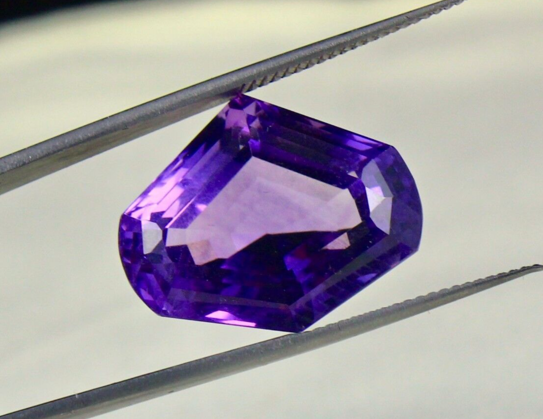 Natural Amethyst Fancy Cut 24.74 Ct Purple Semi Precious Gemstone Ring Pendant