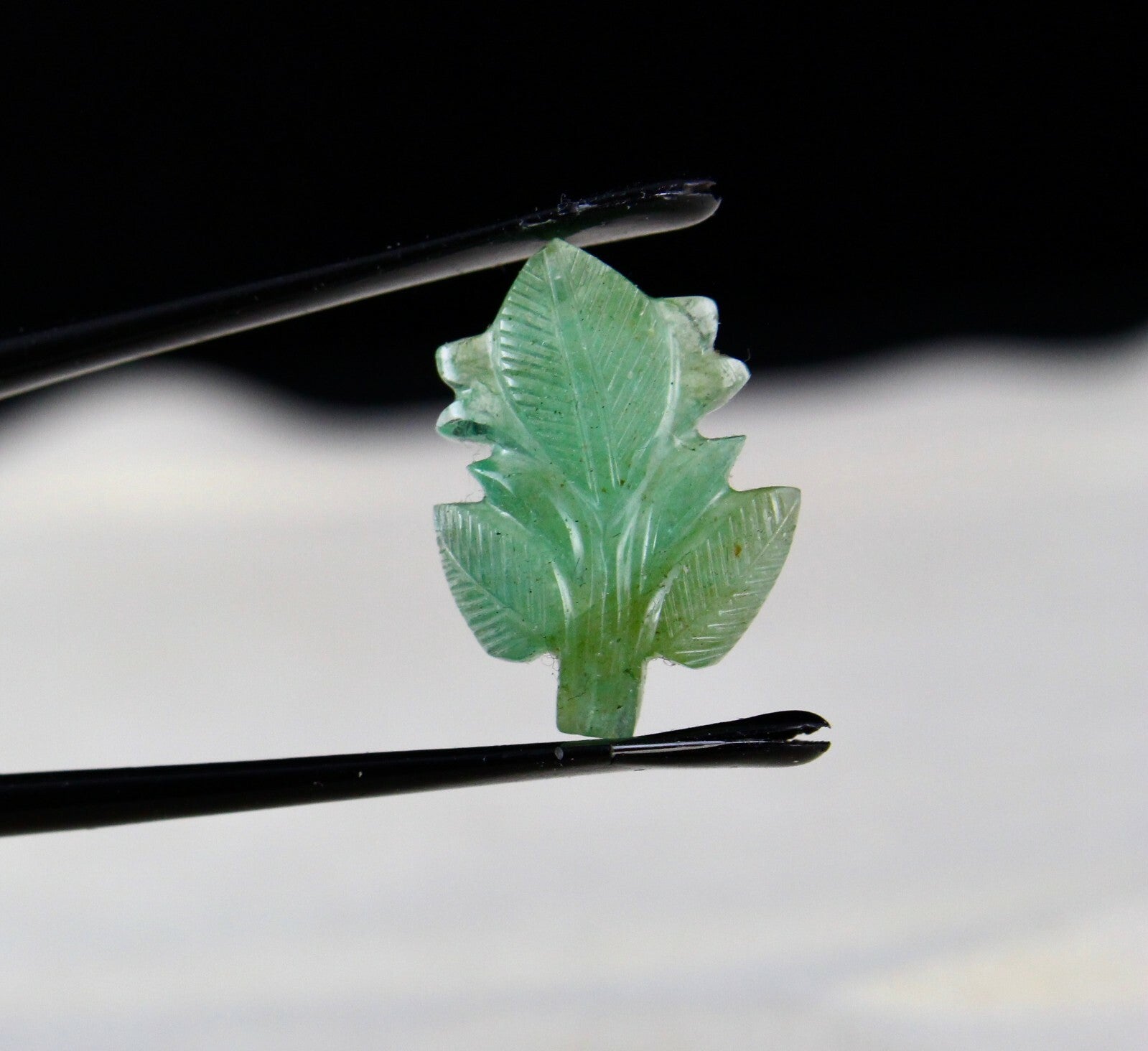 Colombian Emerald Carved Leaf 6.30 Ct Gemstone For Pendant Ring