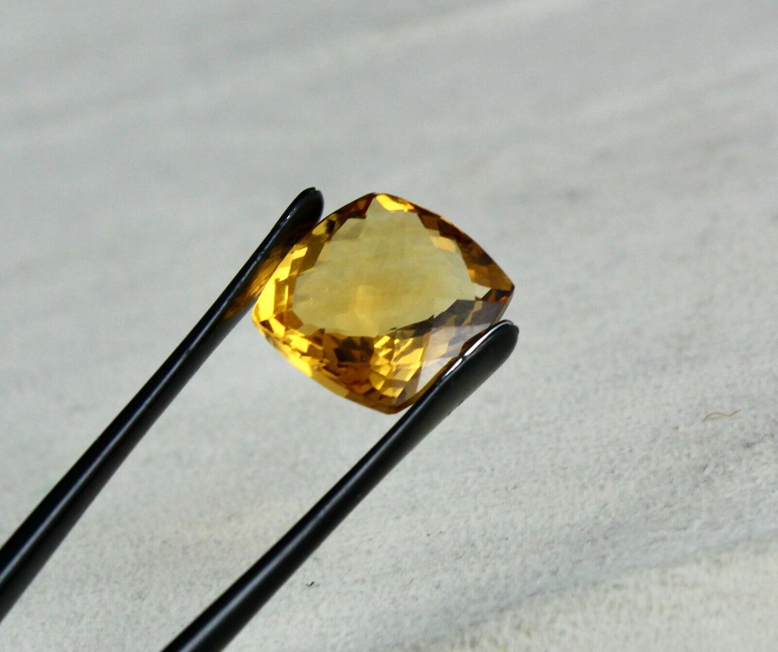 NATURAL CITRINE GOLDEN TOPAZ CUSHION CUT 15X14MM 10.66 CARATS GEMSTONE PENDANT