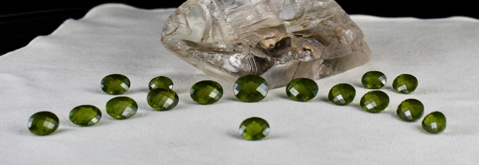 Certified Natural Green Vesuvianite Idocrase Oval 16 Pc 132.90 Ct Gemstone Set