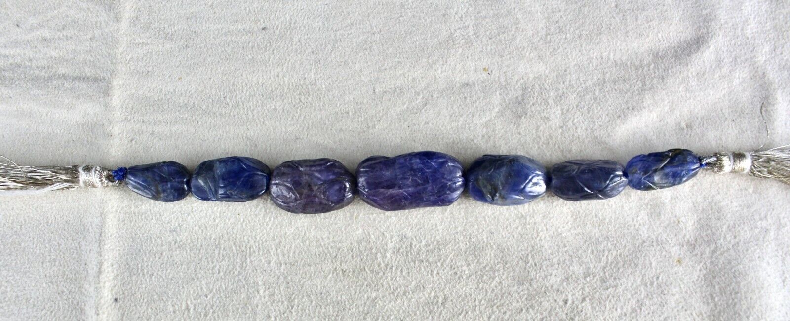 NATURAL BLUE SAPPHIRE CARVED 5 PCS 91.84 CARATS LONG DRILLED BEADS FOR DESIGNING