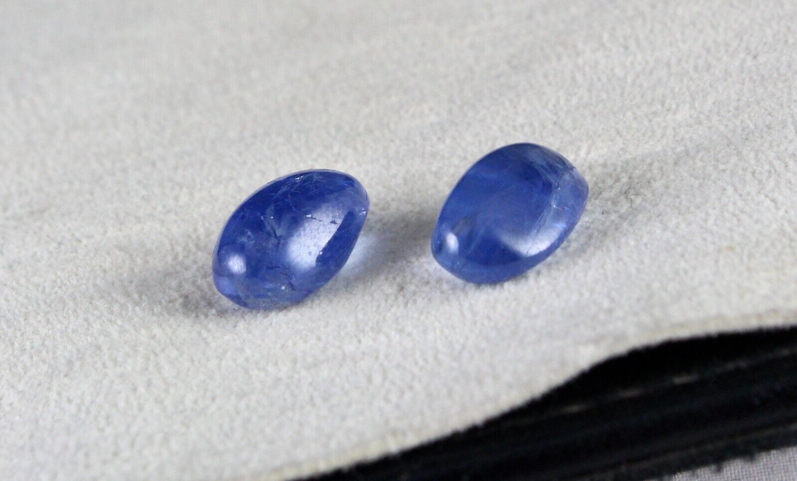 NATURAL BURMESE BLUE SAPPHIRE 15.54 CT LONG OVAL CABOCHON GEMSTONE PAIR EARRING