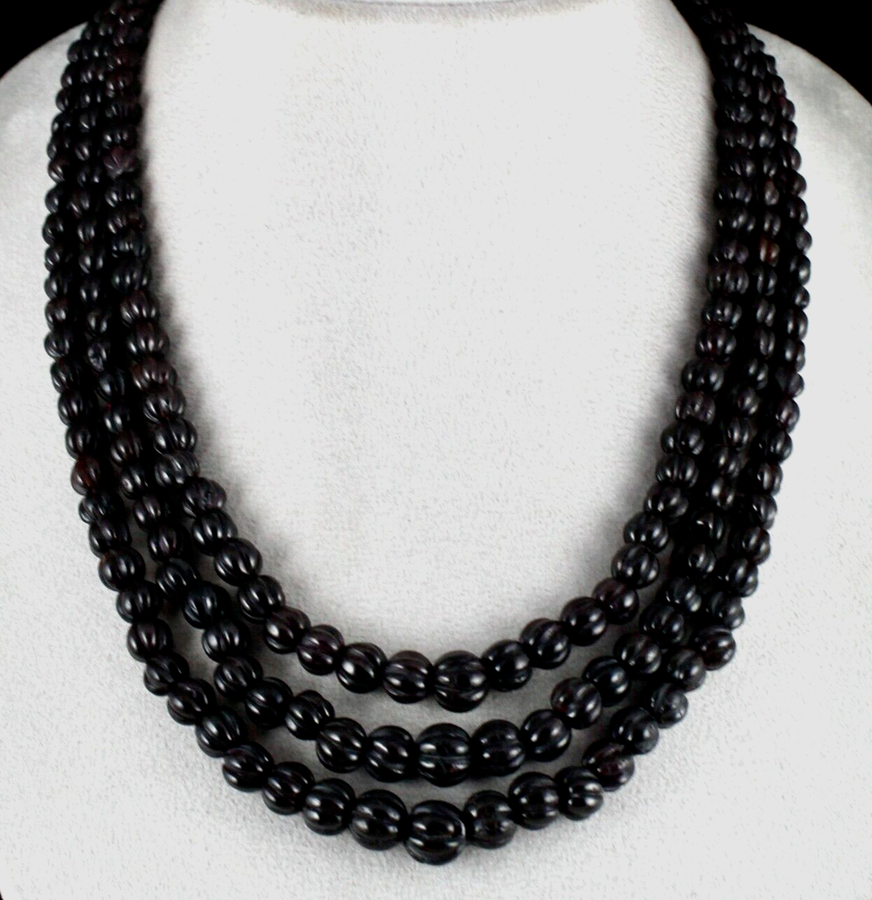 Natural Garnet 1092ct Carved Melon Beads 3 Line Gemstone Fashion Necklace