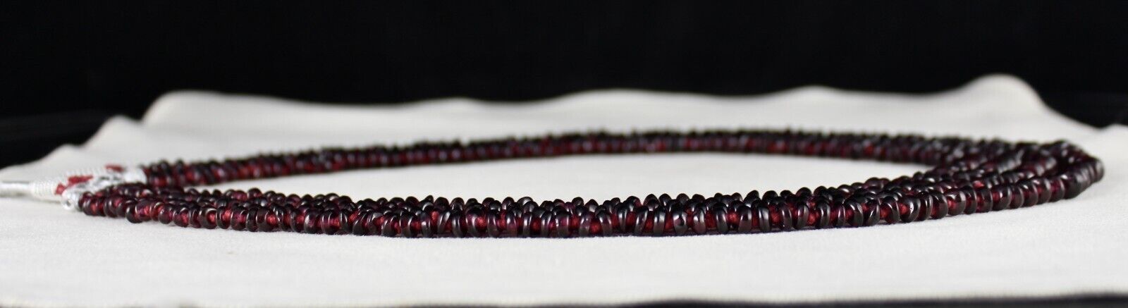 NATURAL GARNET BEADS BUTTON 4 LINE 575 CARATS SEMI PRECIOUS GEMSTONE NECKLACE