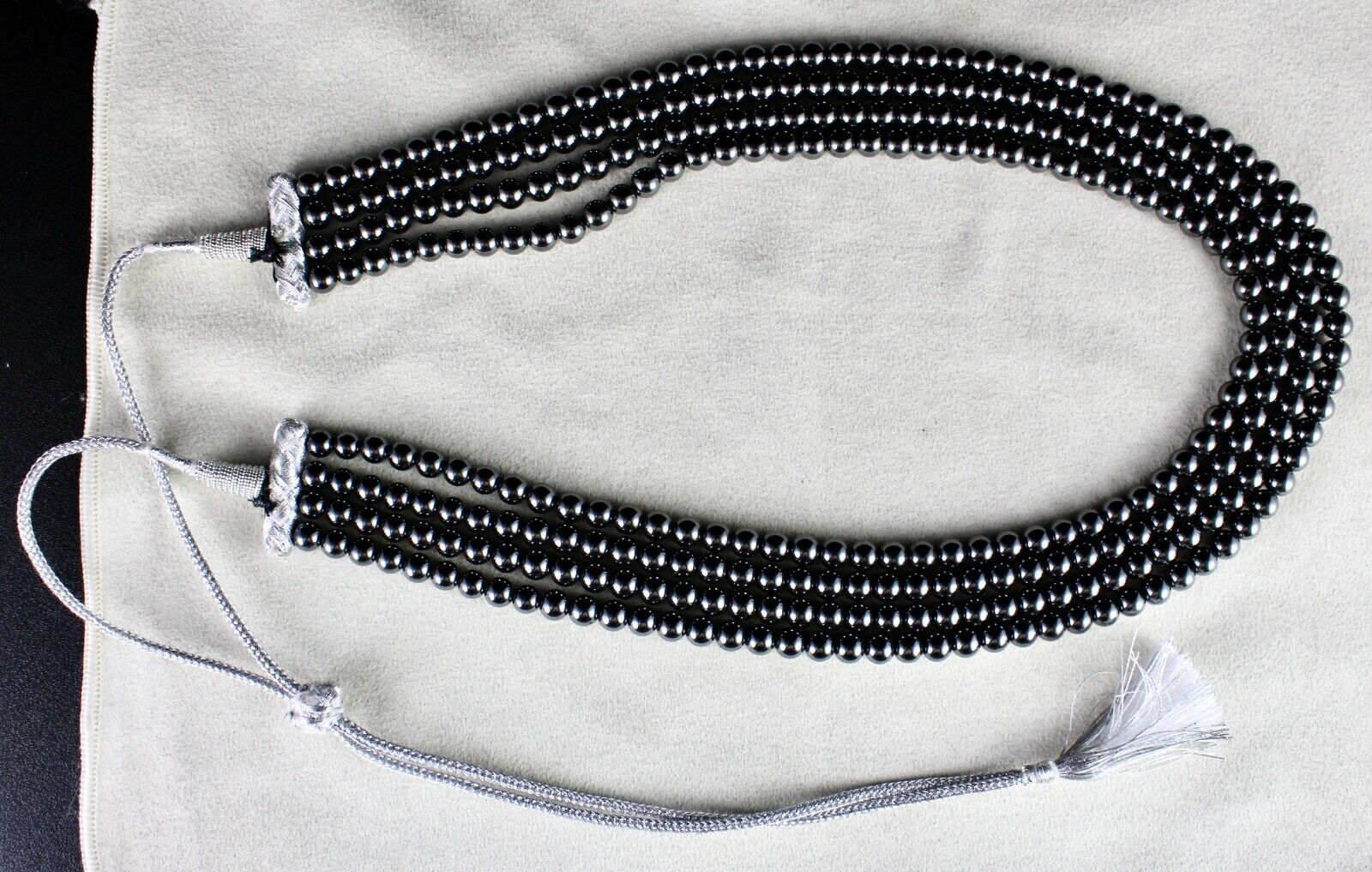 Natural Hematite Beads 4 Line 6mm 902 Ct Round Black Gemstone Fashion Necklace