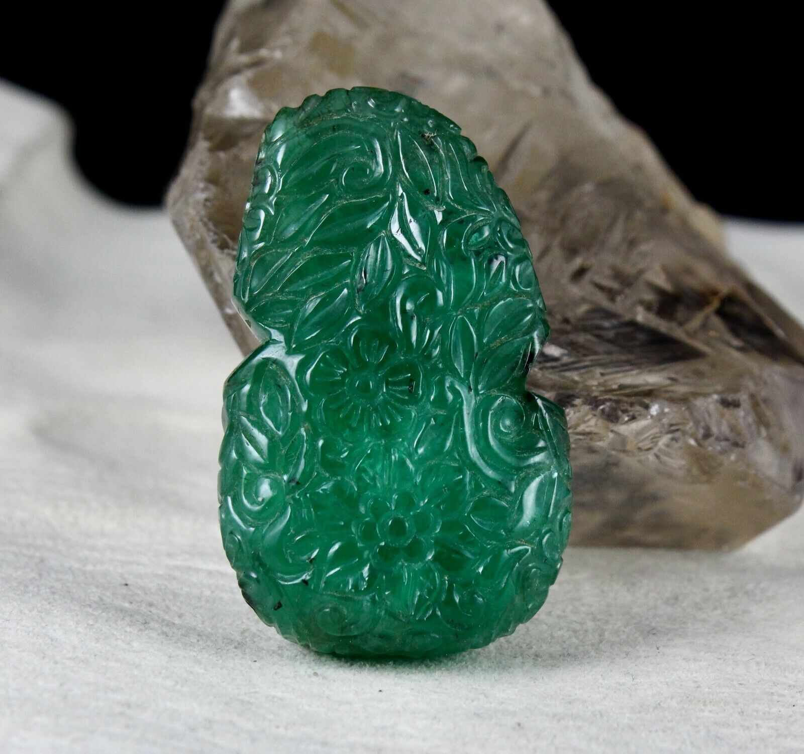 NATURAL ZAMBIAN EMERALD CARVED FANCY 196 CARATS 51x31 MM GEMSTONE PENDANT