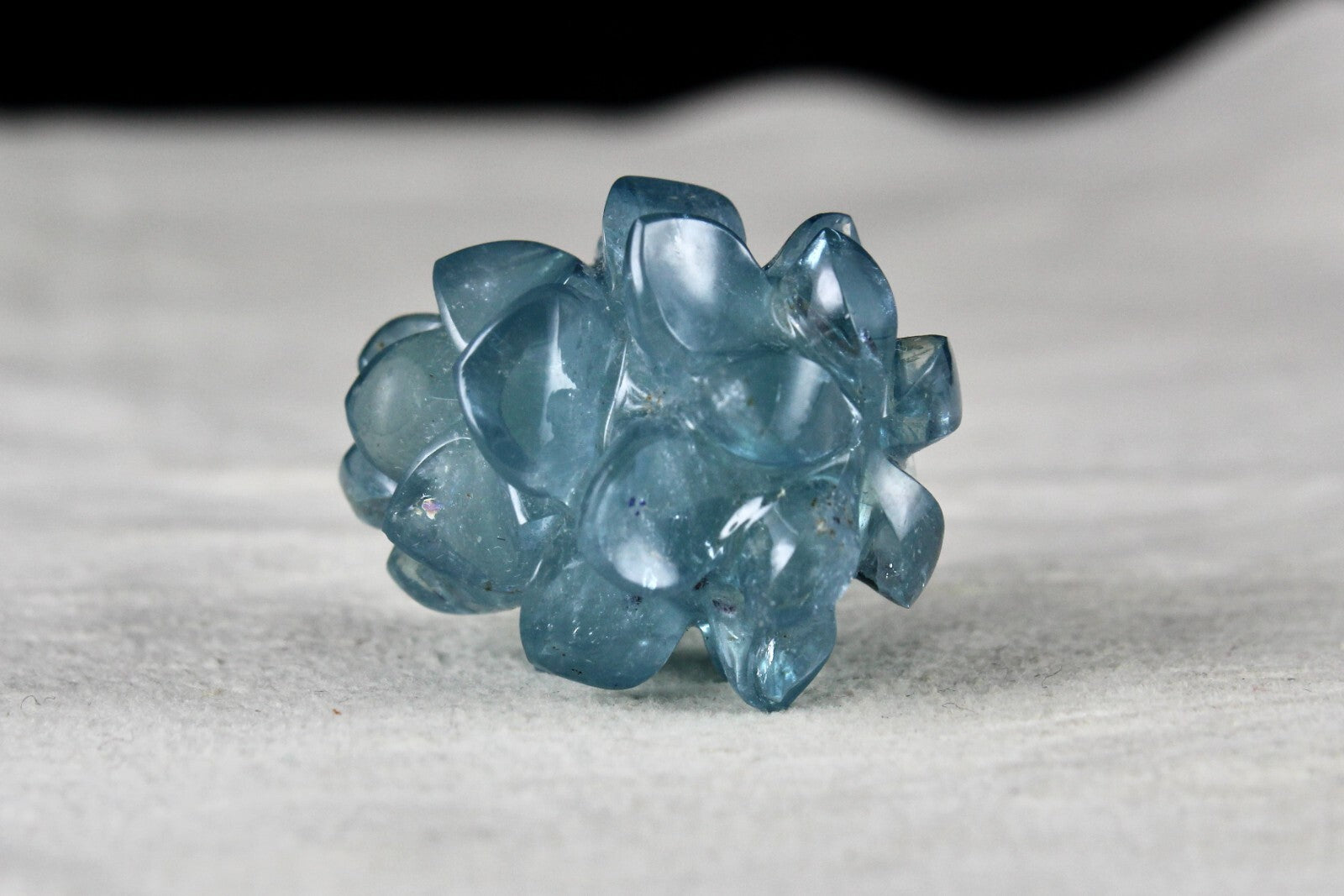 Certified 92.41 Ct Natural Blue Aquamarine Flower Gemstone For Pendant Designing