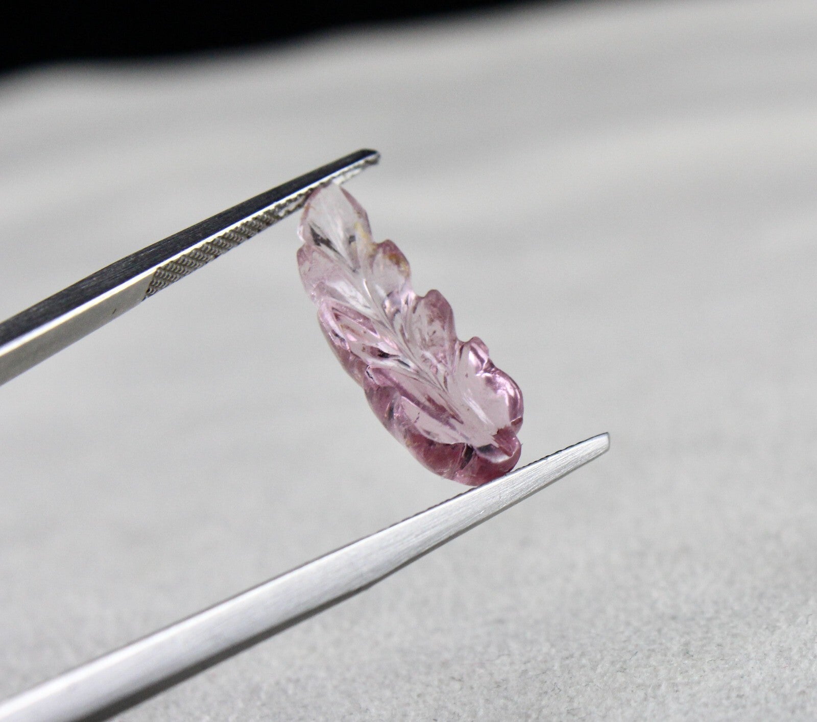 Natural Pink Tourmaline 4.78 Ct Carved Leaf Gemstone For Pendant Ring Design