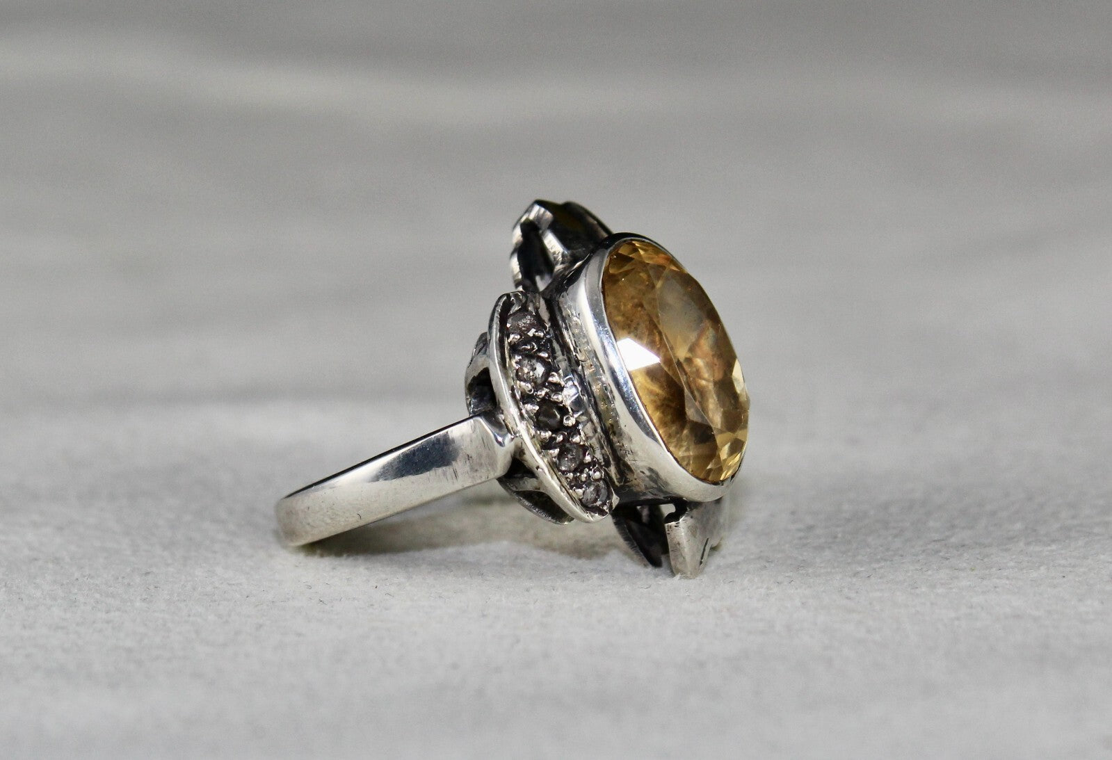 Vintage Natural Yellow Citrine 10ct Natural Diamond 18k Gold Silver Ring